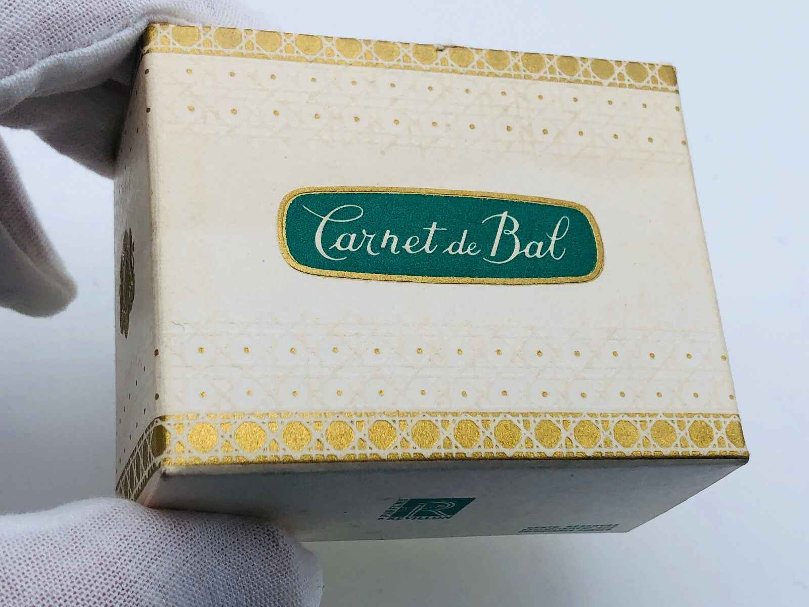 Scatola del Revillon Carnet De Bal elegante con decorazioni in oro e design vintage