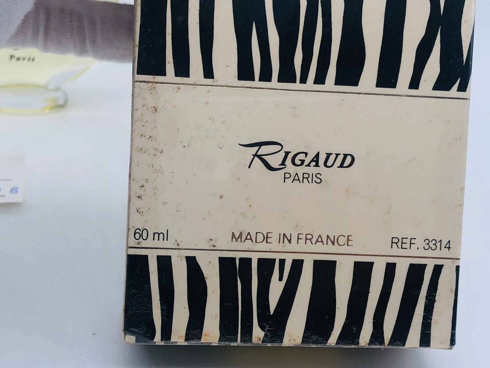 Scatola di profumo Rigaud Evereve Vintage da 60 ml con design a strisce zebrate