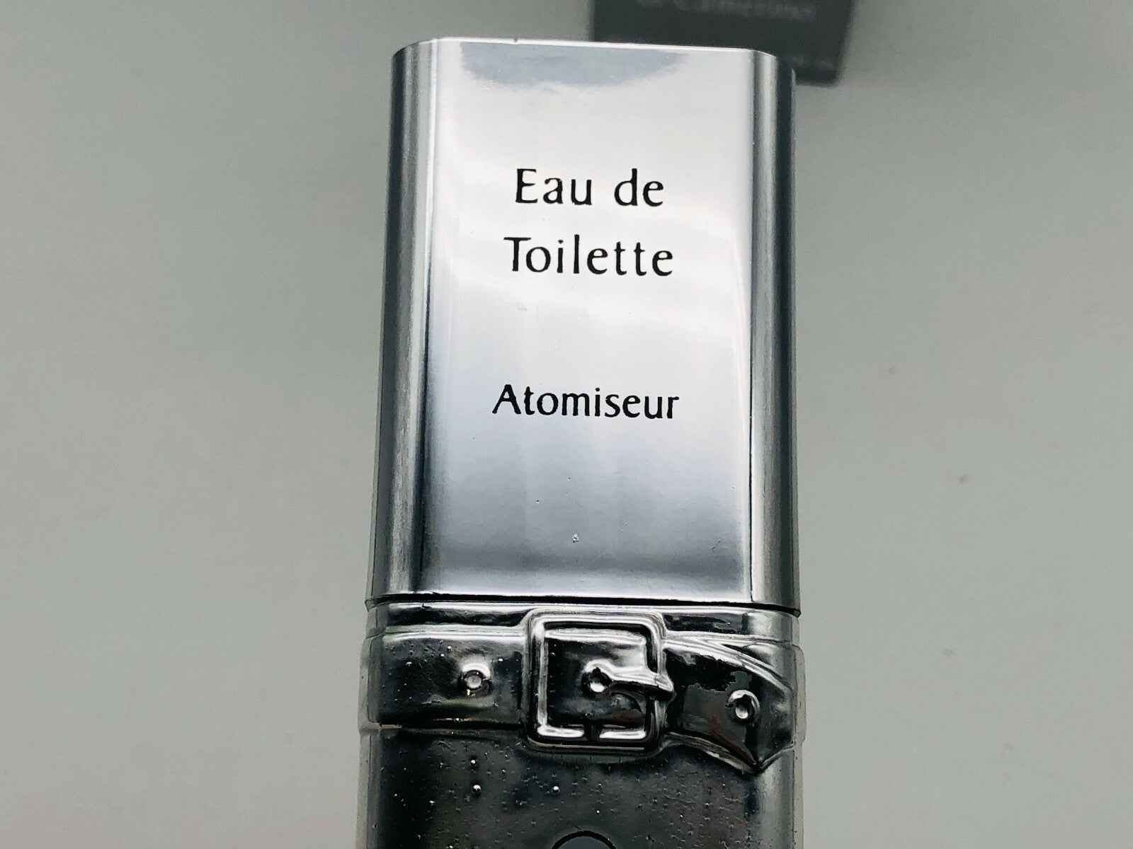 Flacone di profumo Roberta Di Camerino Vintage con atomizzatore Eau de Toilette elegante e retro