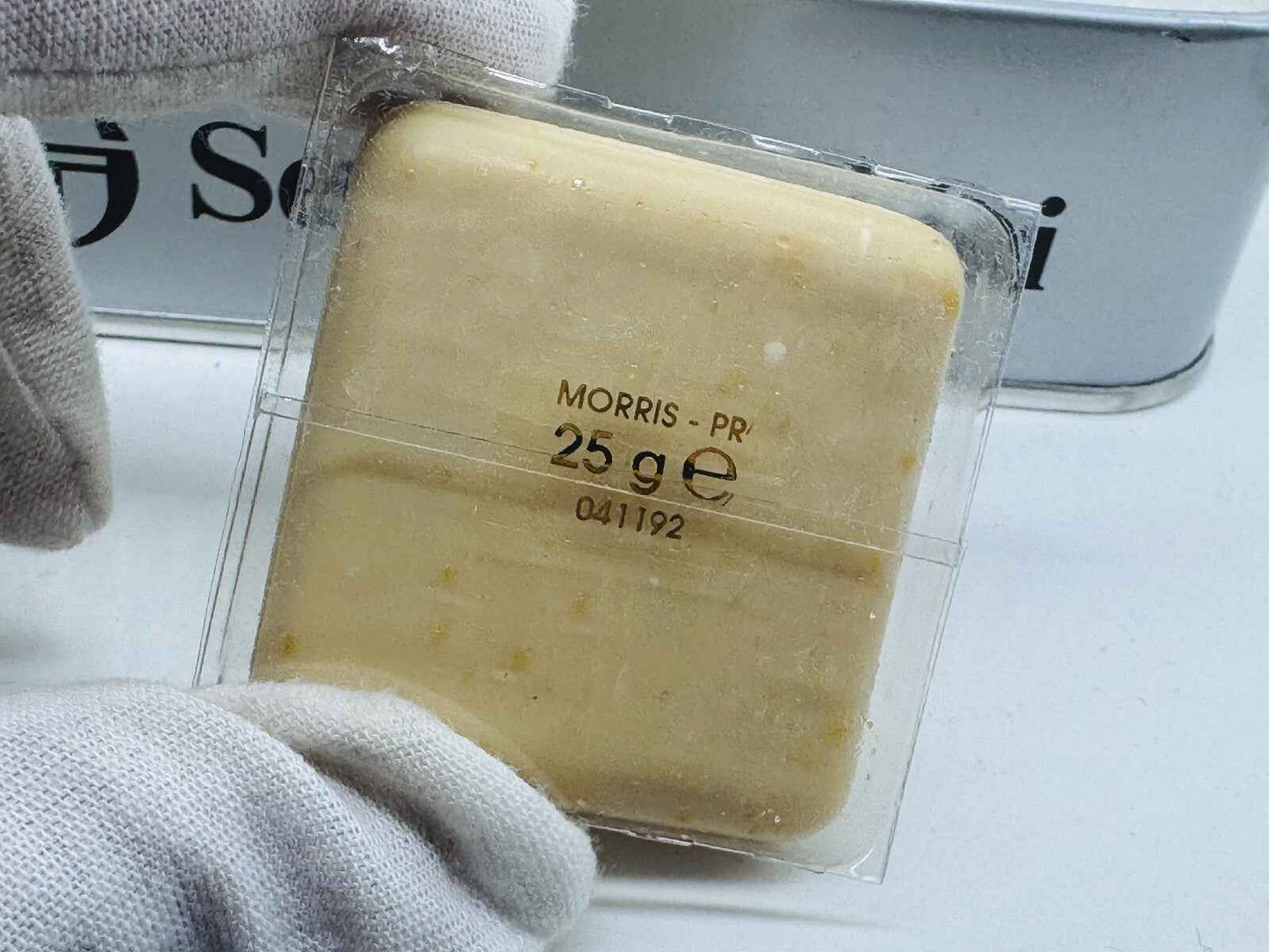 Saponetta Morris PR da 25 g in confezione per il Profumo Sergio Tacchini Uomo