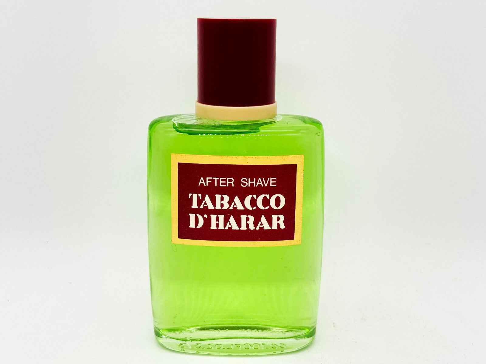 Dopo barba Tabacco D'Harar Vintage in bottiglia verde con etichetta rossa per uomini