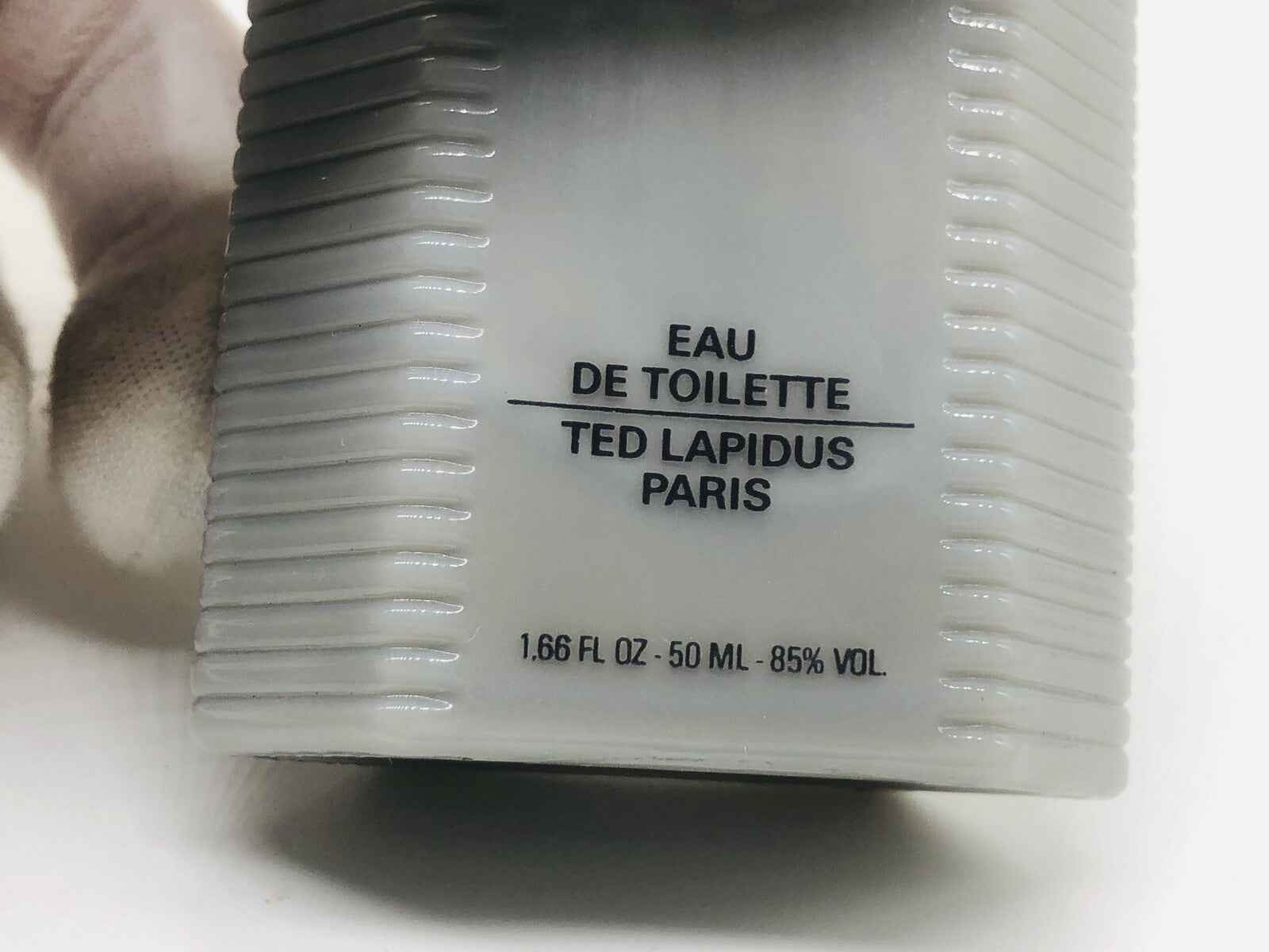 Profumo Ted Lapidus Pour Homme in flacone da 50 ml, eau de toilette elegante e sofisticata
