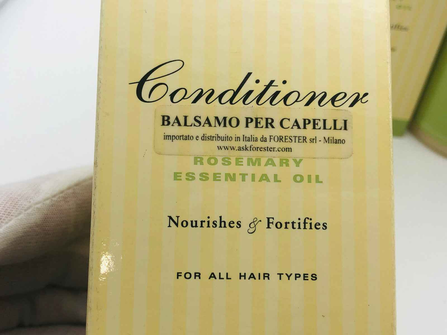 Balsamo Capelli The Art Of Shaving con olio essenziale di rosmarino per tutti i tipi di capelli