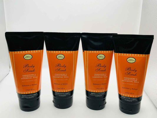 Set di quattro tube di Mandarino Body Scrub con esfolianti per una pelle liscia e rinvigorita