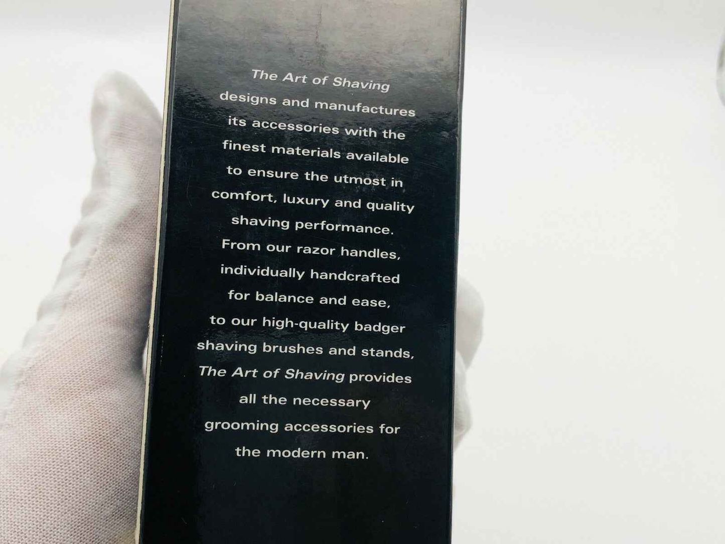Pennello Tasso Silvertip di The Art Of Shaving con materiali di alta qualità per una rasatura perfetta
