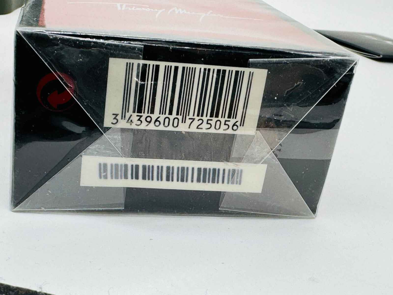 Scatola di profumo Mugler B Men Vintage con codice a barre sul retro