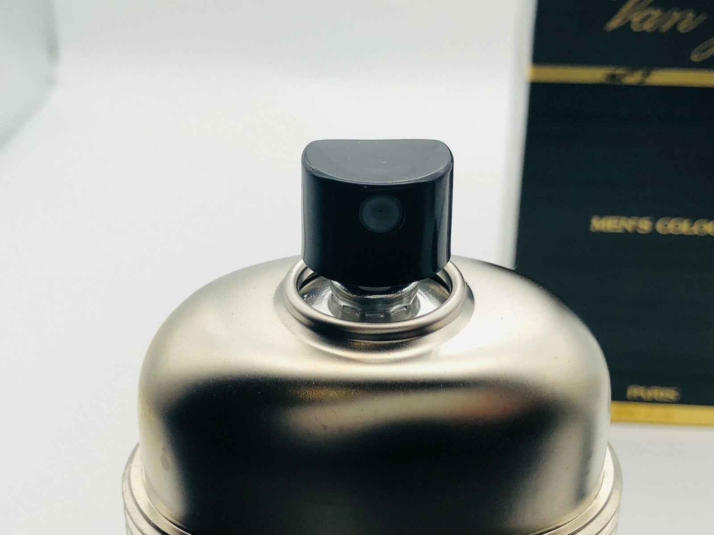 Profumo Van Gils Vintage con bottiglia elegante e nebulizzatore in metallo