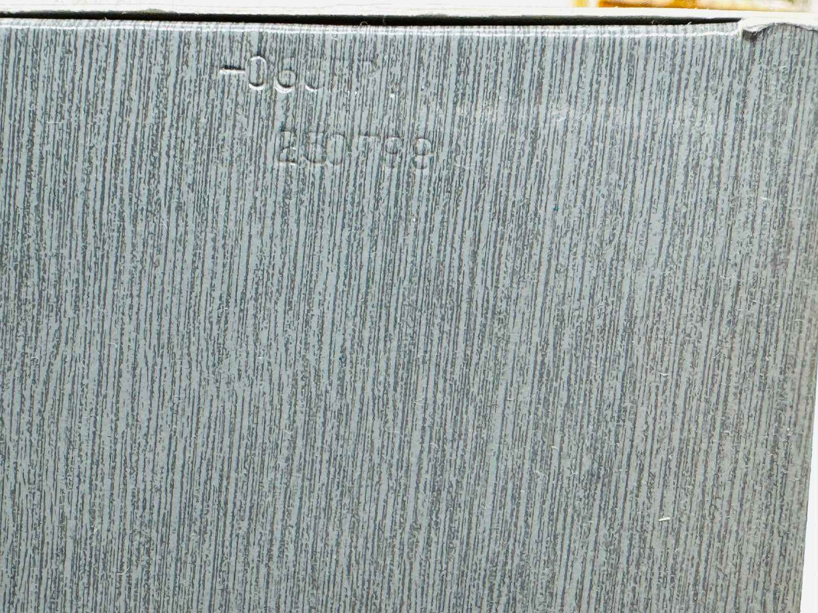 Veejaga Hascish Pour Homme, confezione elegante in grigio per fragranze maschili