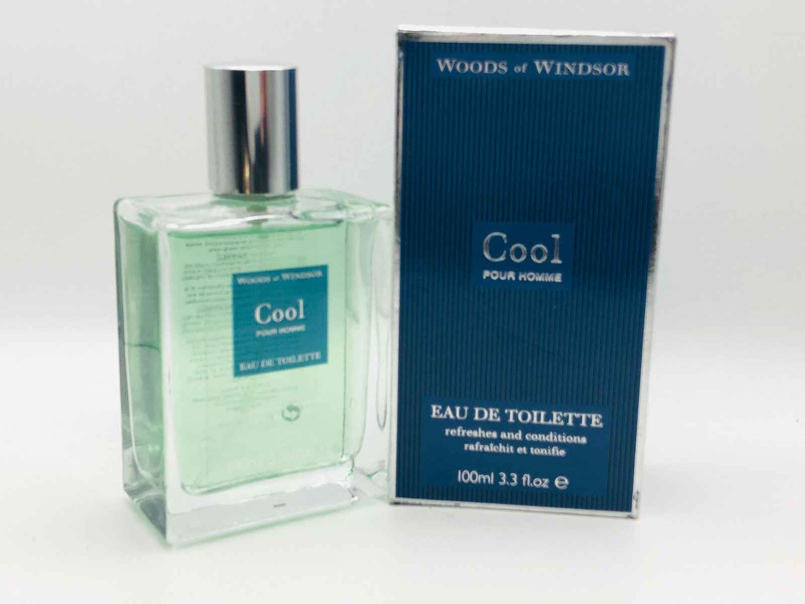 Bottiglia di profumo Woods Of Windsor Cool Eau de Toilette da 100 ml con scatola blu