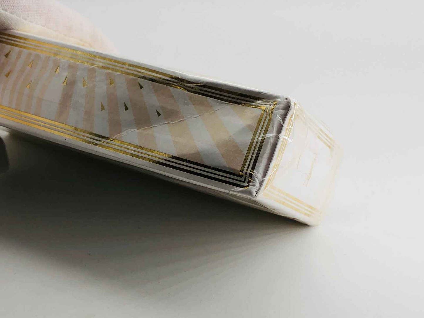 Ysl Cinema Festival D'Ete profumo in confezione elegante con dettagli dorati raffinati