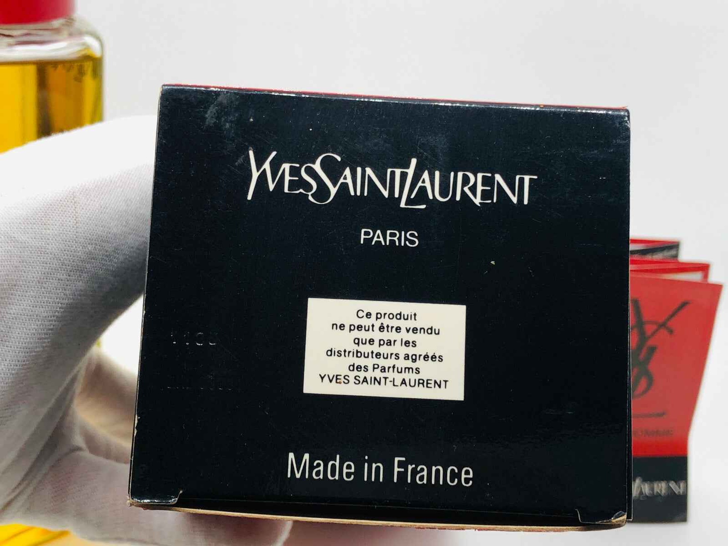 Scatola di profumo YSL Pour Homme Vintage di Yves Saint Laurent con etichetta Made in France