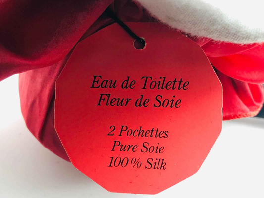 Profumo Vintage Ysl Paris Eau de Toilette Fleur de Soie con 2 pochette in pura seta