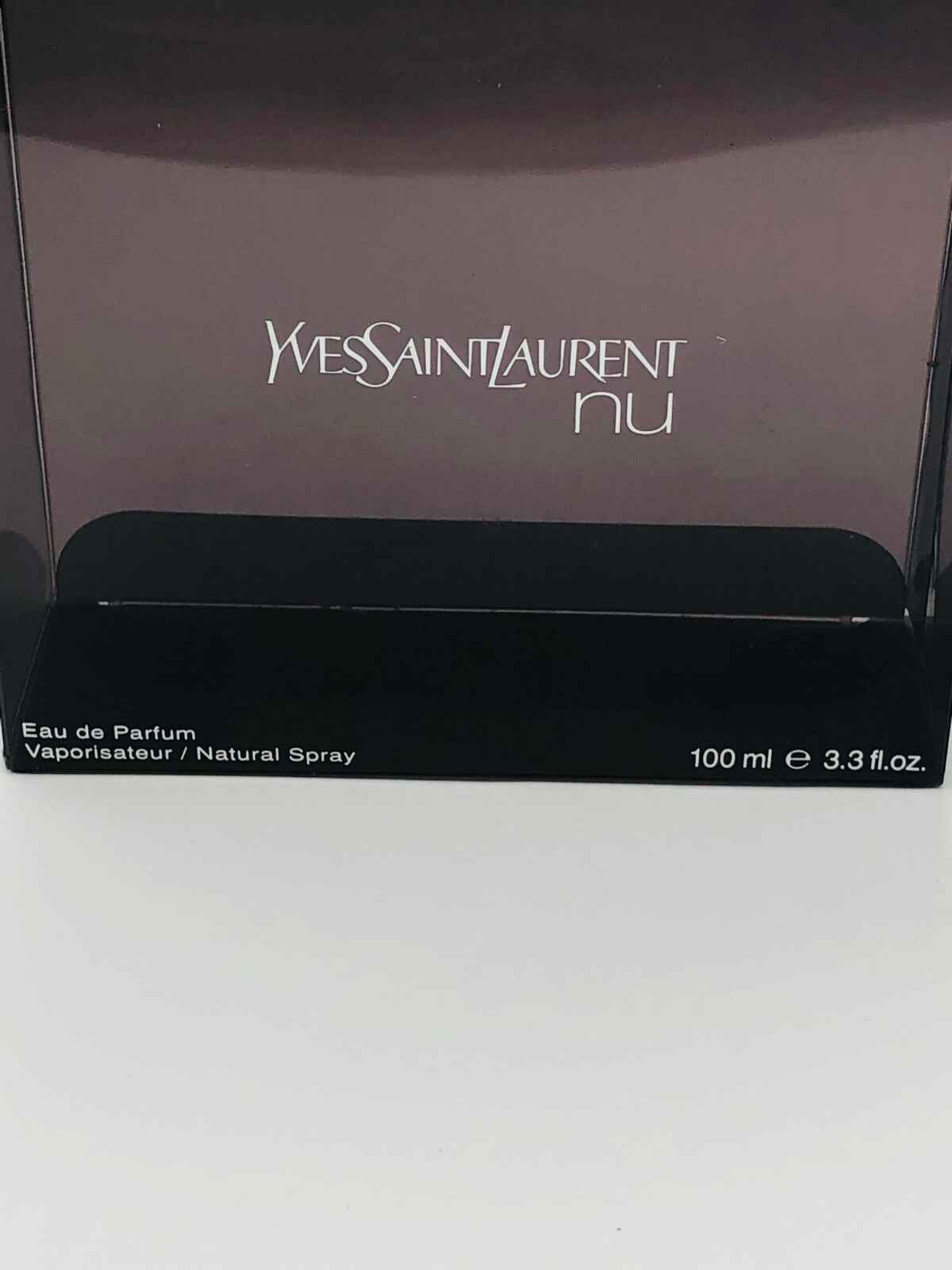 Profumo Ysl Nu in confezione elegante da 100 ml, ideale per ogni occasione