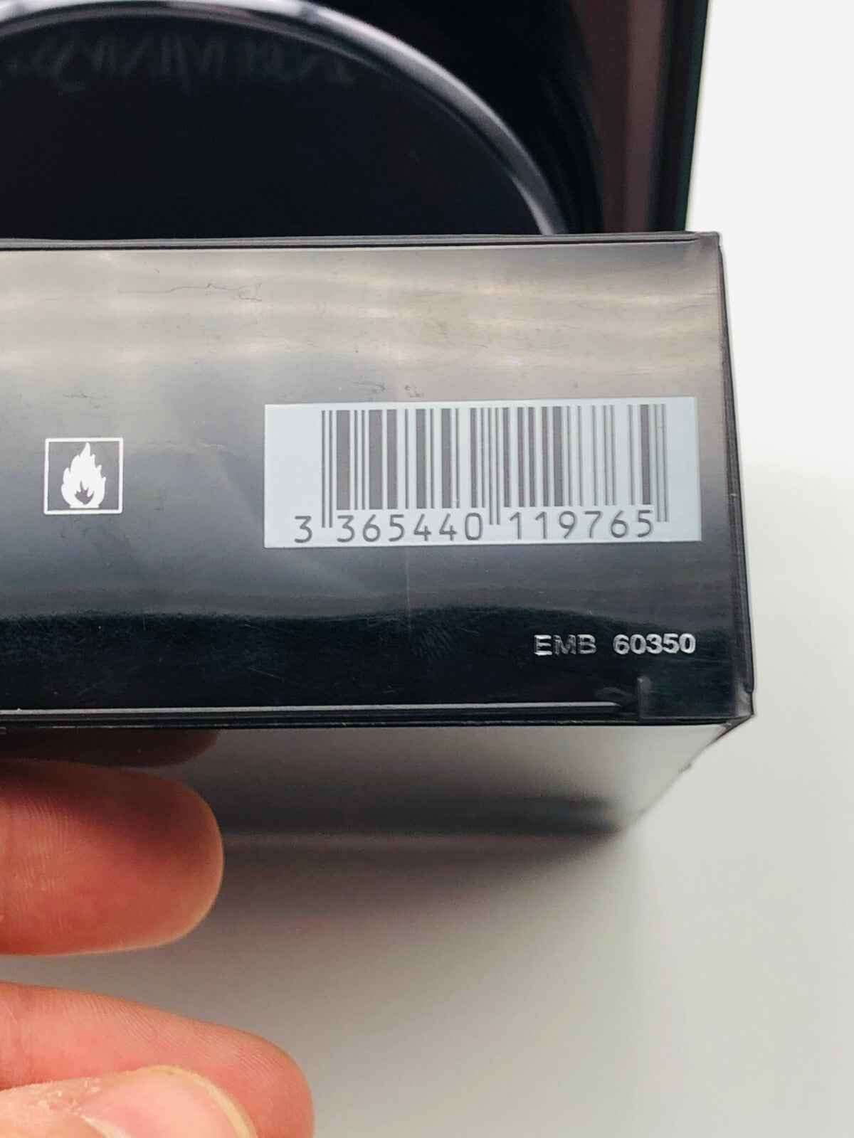 Confezione del profumo Ysl Nu di Yves Saint Laurent con codice a barre dettagliato