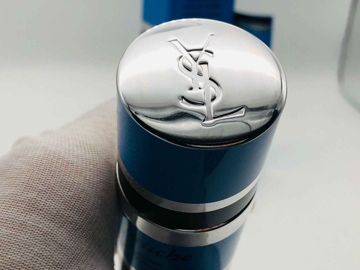 Contenitore di profumo Ysl Rive Gauche Vintage con tappo stilizzato e finitura blu lucido