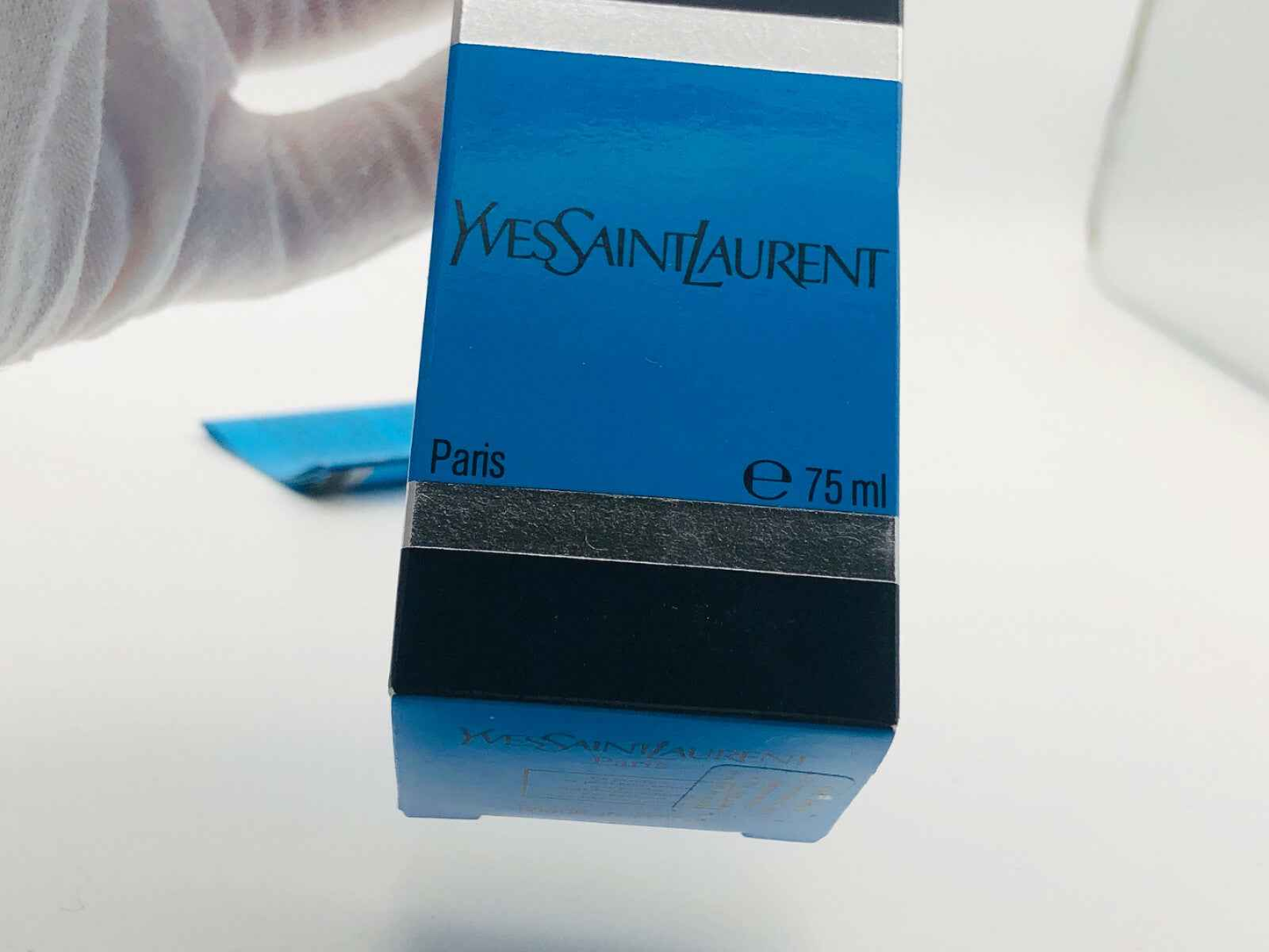 Confezione di Ysl Rive Gauche Vintage da 75 ml con design elegante e logo Yves Saint Laurent