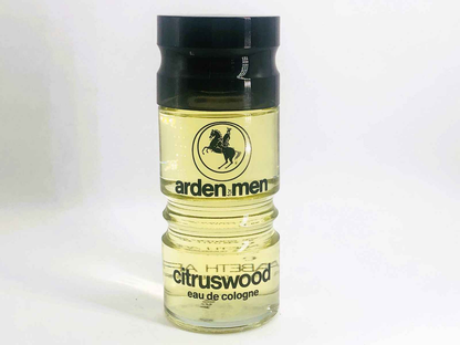 Flacone di Profumo Vintage Arden Citruswood con design elegante per uomini, 100ml di freschezza