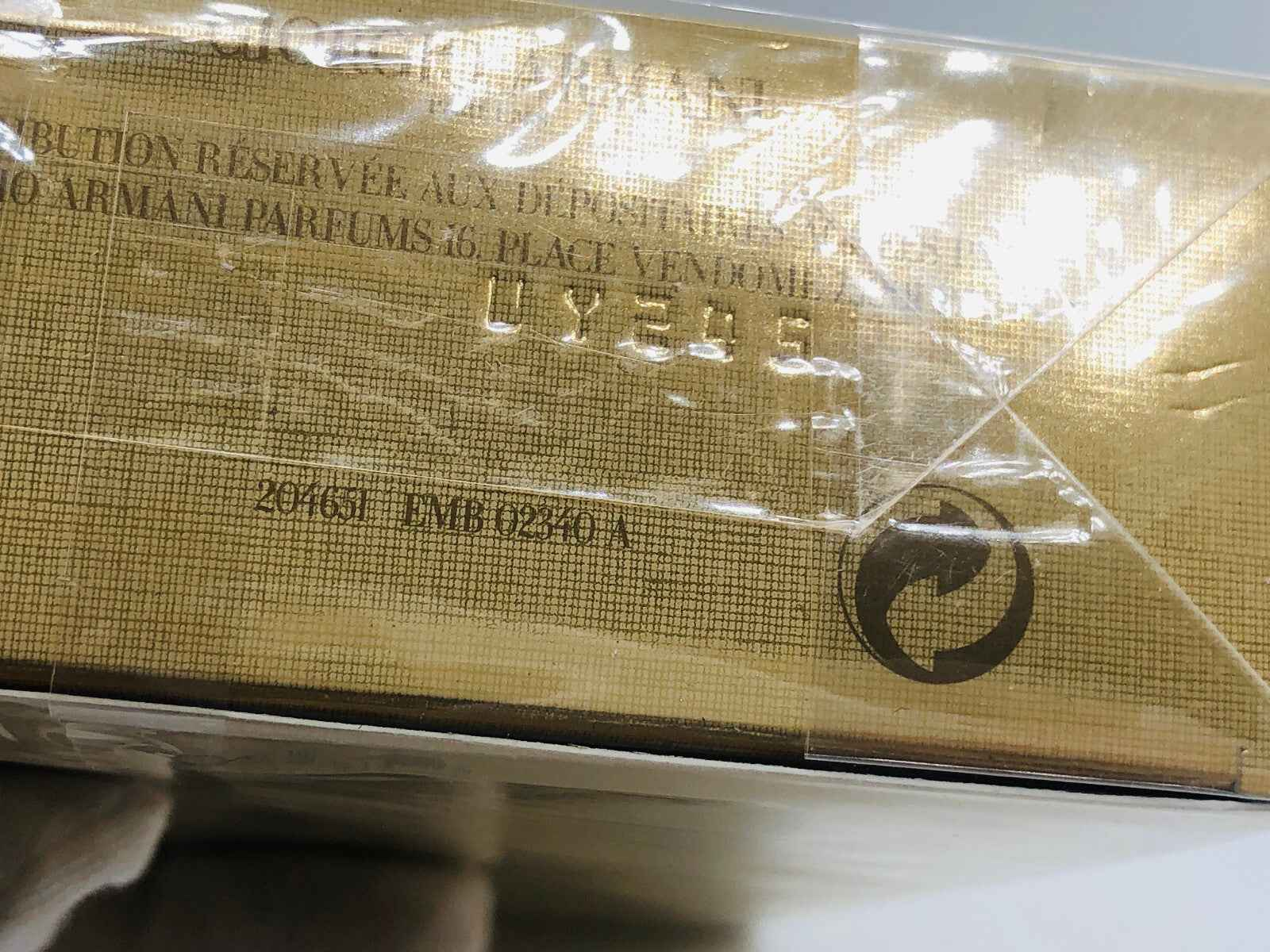 Confezione di Profumo Armani Sensi Vintage con imballaggio dorato, firmato Giorgio Armani