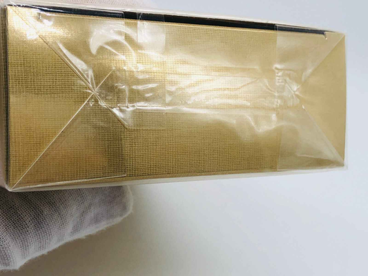Confezione del profumo Armani Sensi Vintage con finitura dorata e dettagli eleganti