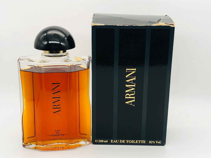 Flacone di Profumo Vintage Armani da 200ml con scatola elegante e tappo nero