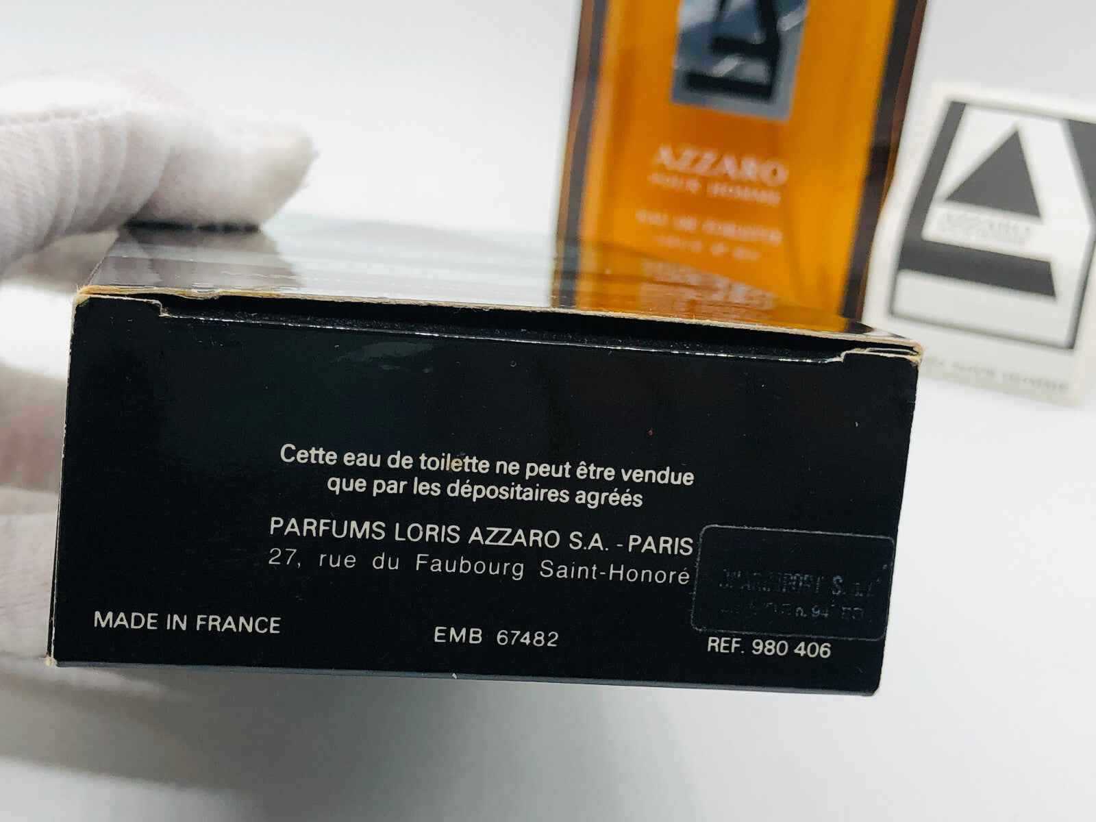 Scatola del Profumo Azzaro Pour Homme Vintage con design elegante e dettagli in rilievo