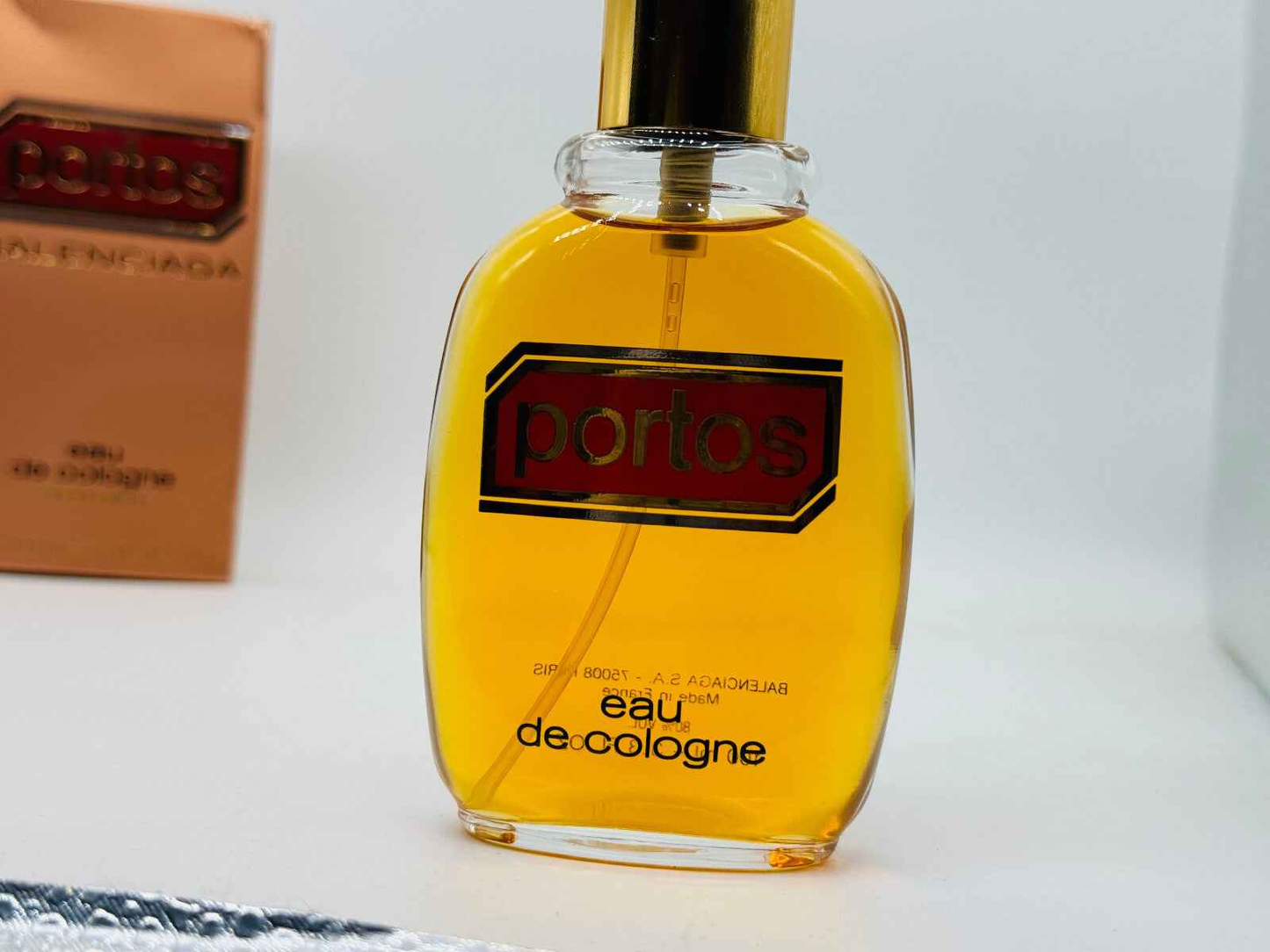 Profumo Balenciaga Portos Vintage in bottiglia di vetro con etichetta rossa e oro
