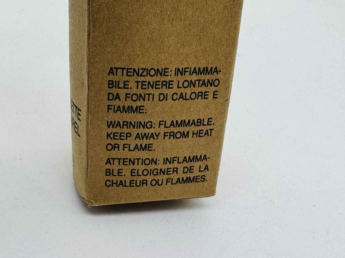 Scatola di profumo Byblos Terra con avvertenze sulla sicurezza e composto ecologico