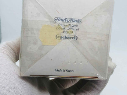 Confezione di Cacharel Anais Anais Vintage Eau de Toilette 150 ml con etichetta e dettagli di fabbrica