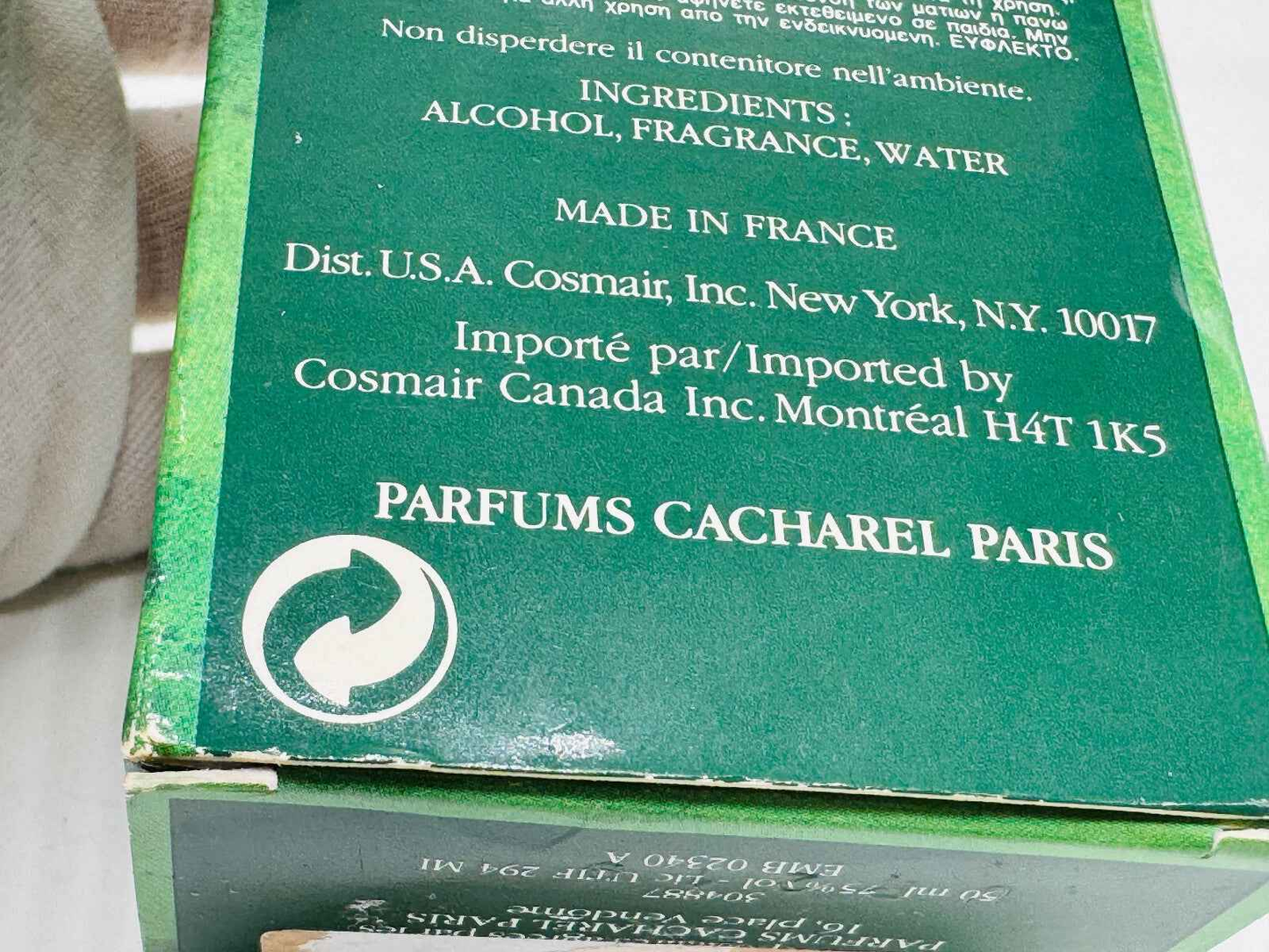 Scatola del profumo Eden Cacharel Vintage con ingredienti e informazioni di produzione in francese