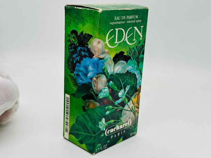 Scatola di profumo Eden Cacharel Vintage con illustrazioni floreali e dettagli naturali
