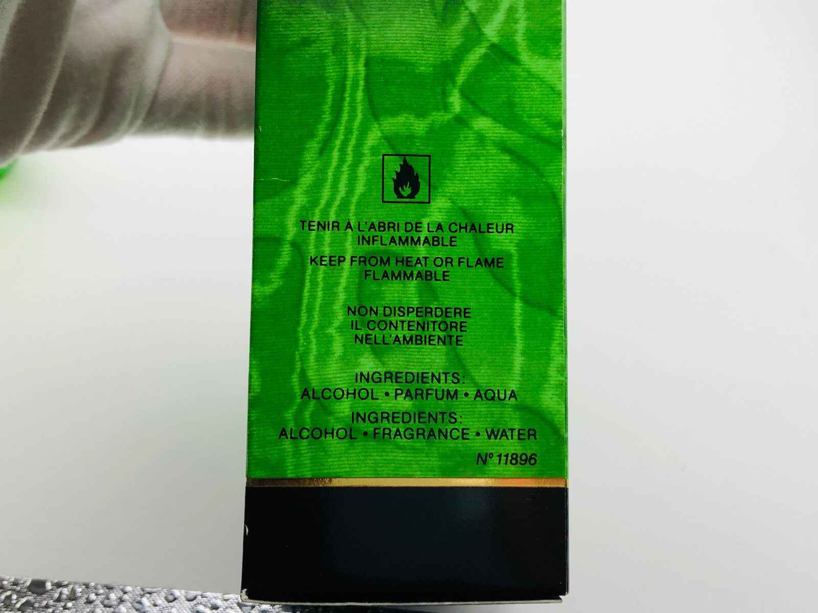 Scatola di Profumo Dior Tendre Poison con etichetta e ingredienti ben visibili