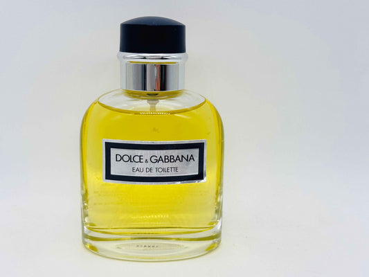 Profumo Dolce & Gabbana Pour Homme Vintage in bottiglia elegante con fragranza fresca e maschile