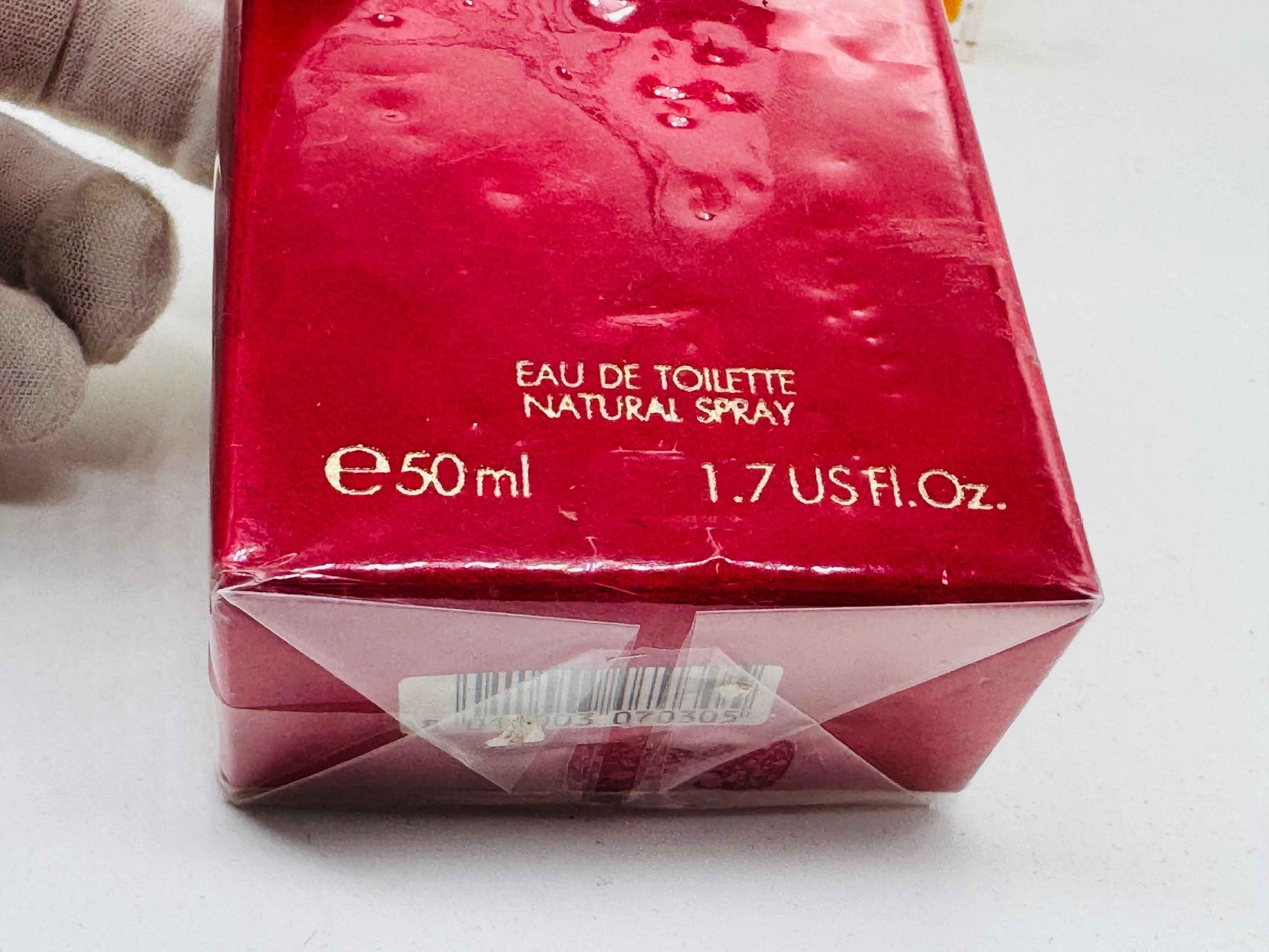 Confezione di profumo Dolce E Gabbana Red da 50 ml in un elegante flacone rosso