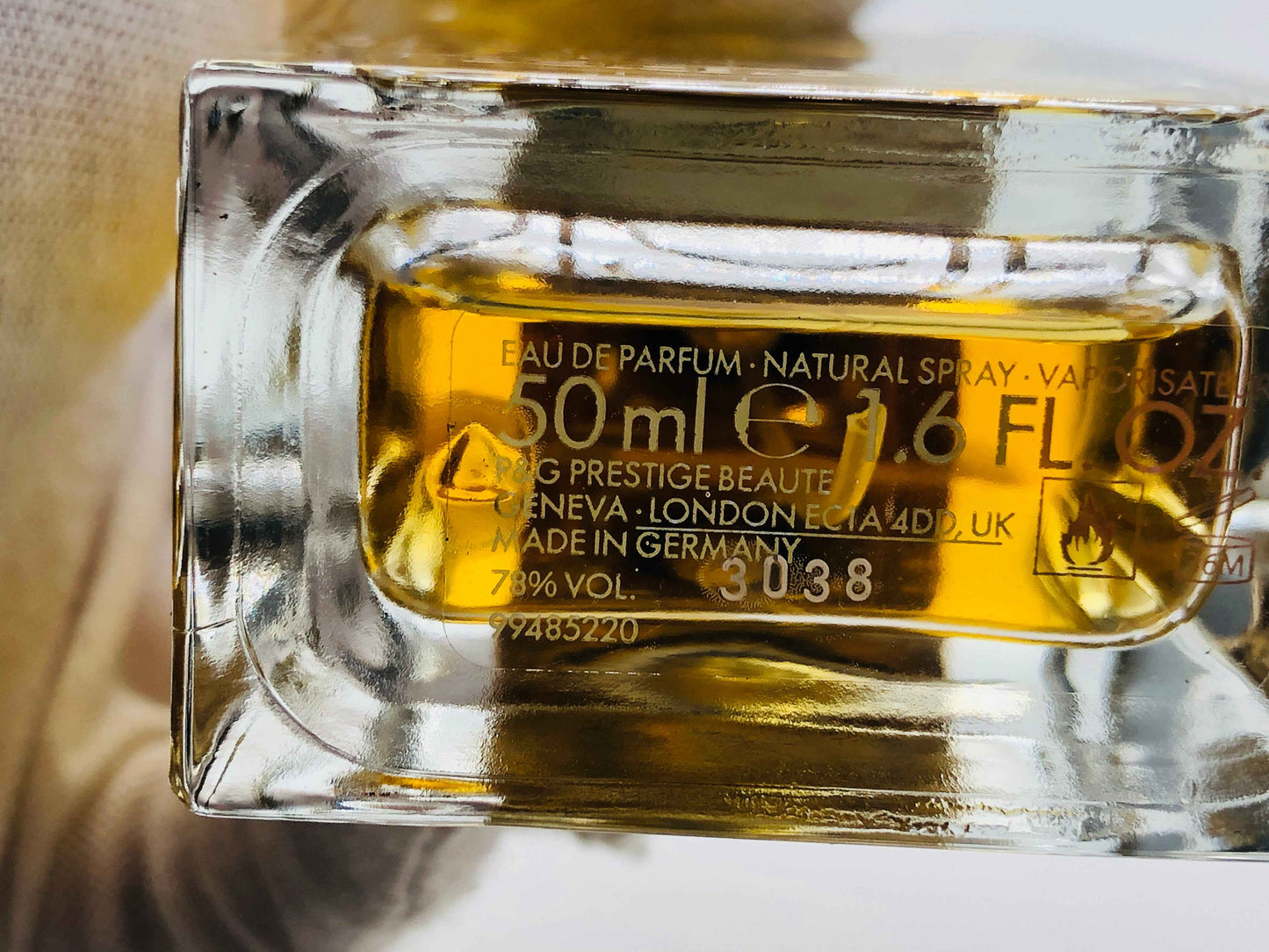 Flacone di profumo Dolce E Gabbana Sicily da 50ml con spray naturale per una fragranza sofisticata
