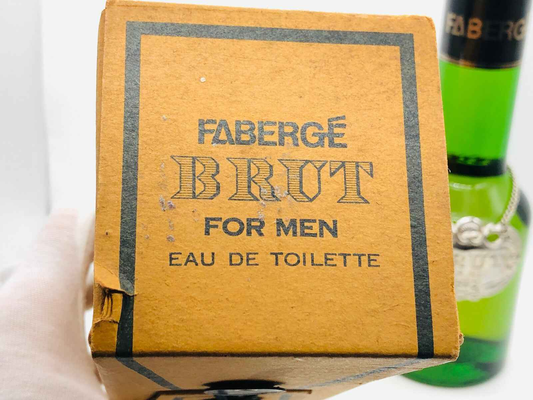 Scatola di profumo Brut Fabergé Vintage per uomini, con scritta elegante in nero su fondo marrone