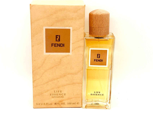 Flacone di profumo Fendi Life Essence da 100 ml con confezione elegante e tappo in legno