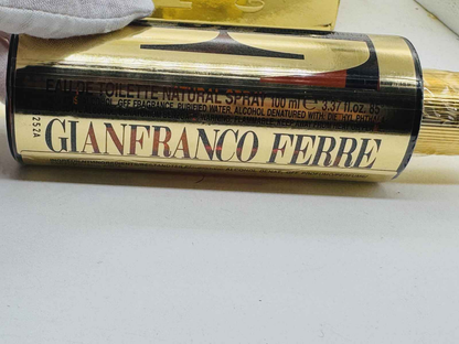 Flacone del profumo Ferre Gff Profumo Vintage da 100 ml in confezione dorata