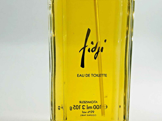 Profumo Fidji Guy Laroche Vintage in bottiglia di vetro con design elegante e profumo di alta qualità