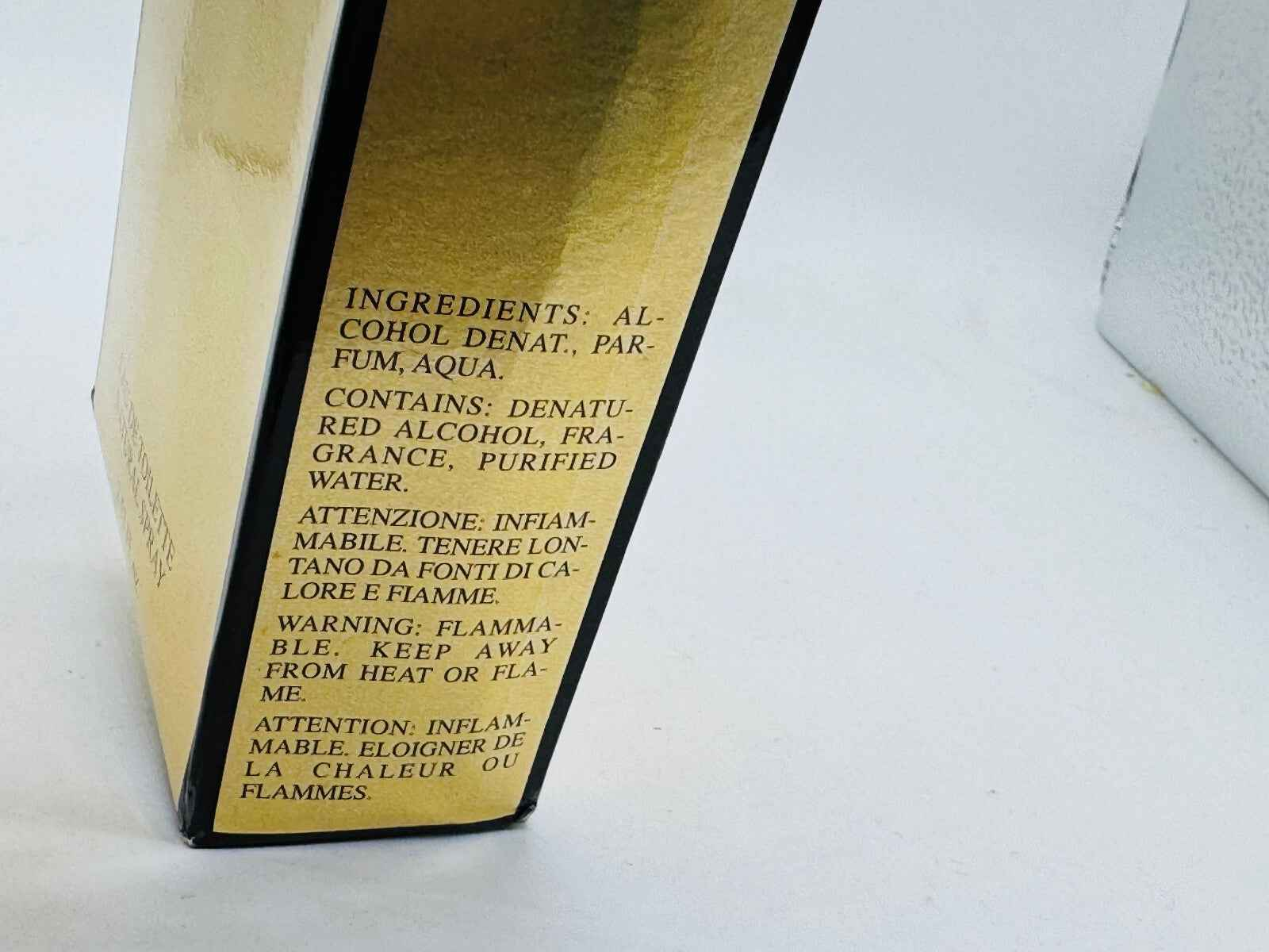 Scatola di profumo Ferre Pour Homme vintage con ingredienti e avvertenze ben visibili