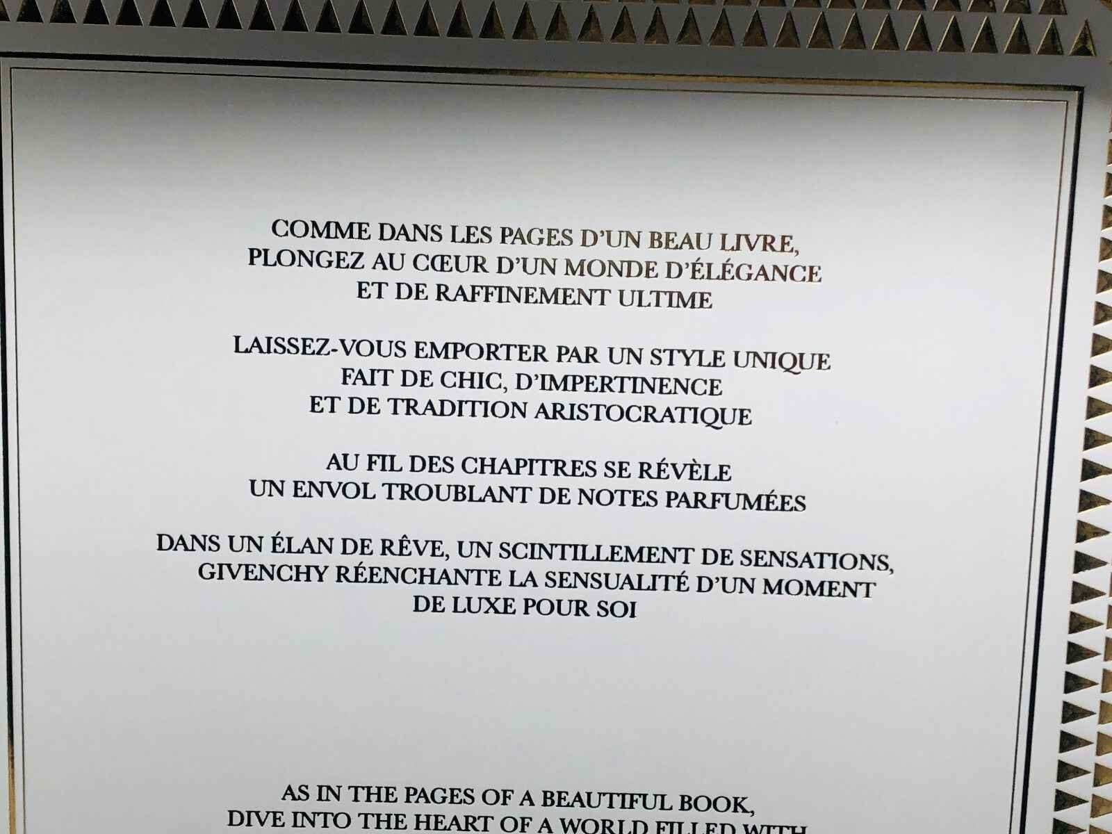 Frase poetica su Givenchy Ange Ou Demon con riferimento all'eleganza e al lusso