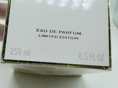 Scatola di profumo Guerlain L'Instant Vintage 250 ml edizione limitata con design elegante