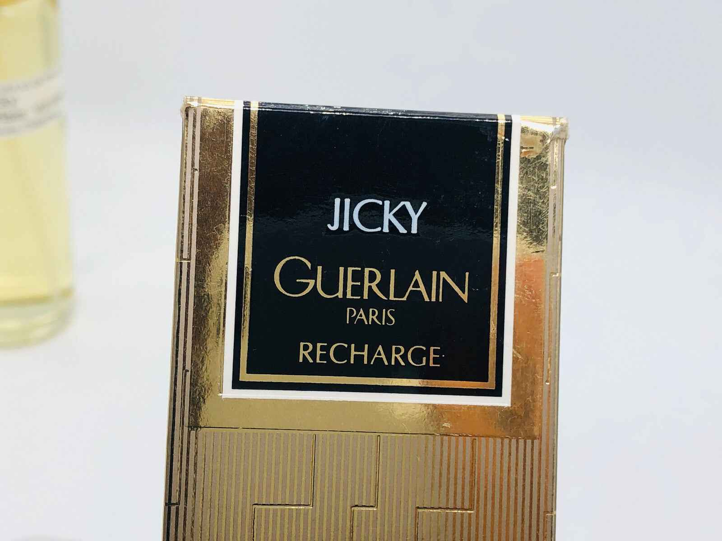Scatola di profumo Guerlain Jicky Vintage in design elegante con dettagli dorati