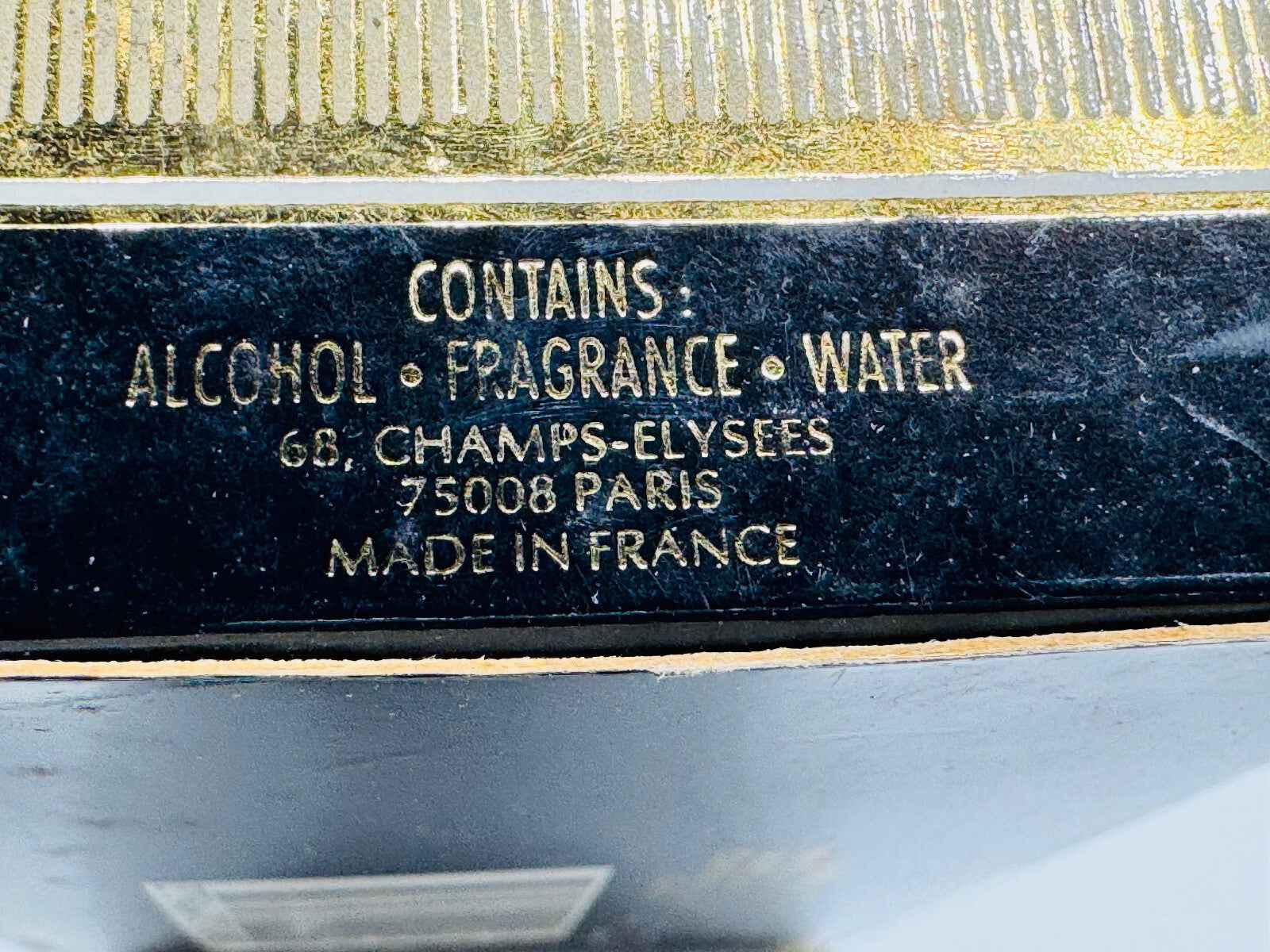 Etichetta del profumo Guerlain Shalimar Vintage con ingredienti e dettagli di produzione
