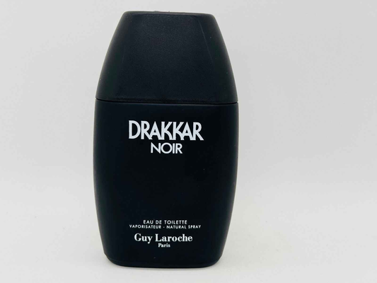 Flacone di Drakkar Noir Laroche Eau de Toilette in confezione nera di Guy Laroche per uso quotidiano