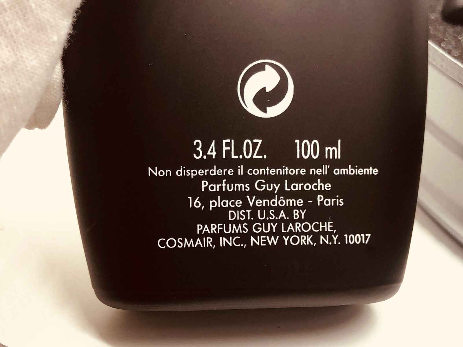 Fragranza Drakkar Noir Vintage da 100 ml di Guy Laroche con imballaggio elegante