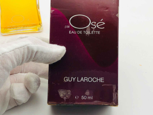 Profumo J Ai Ose Eau de Toilette Guy Laroche in scatola, 50 ml con design elegante