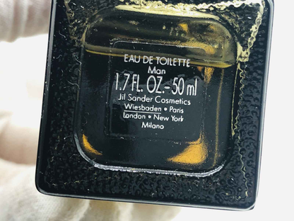 Profumo Jil Sander Men Pure in flacone da 50 ml con etichetta elegante e design minimalista