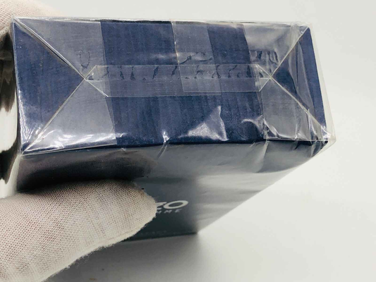 Scatola di profumo Kenzo Pour Homme Vintage con design elegante e plastica trasparente