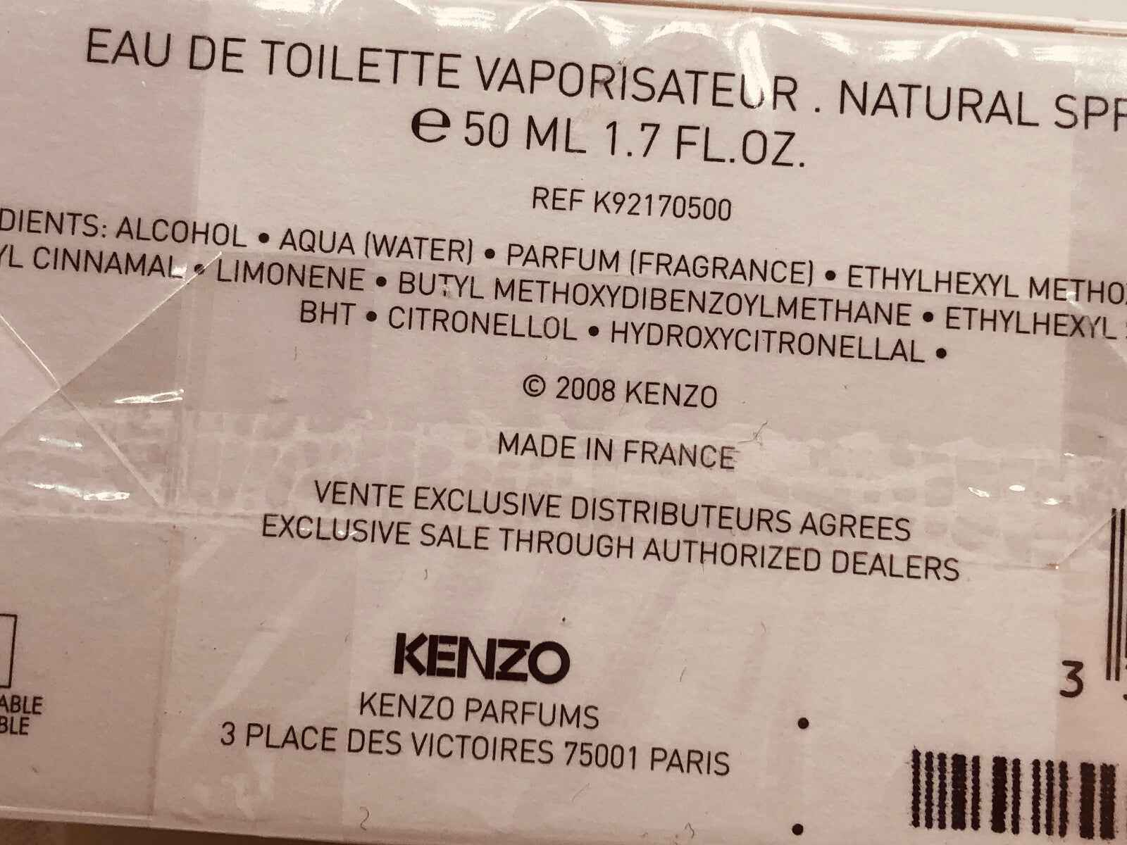 Flacone di profumo Kenzo Fleur Soie da 50 ml in confezione elegante