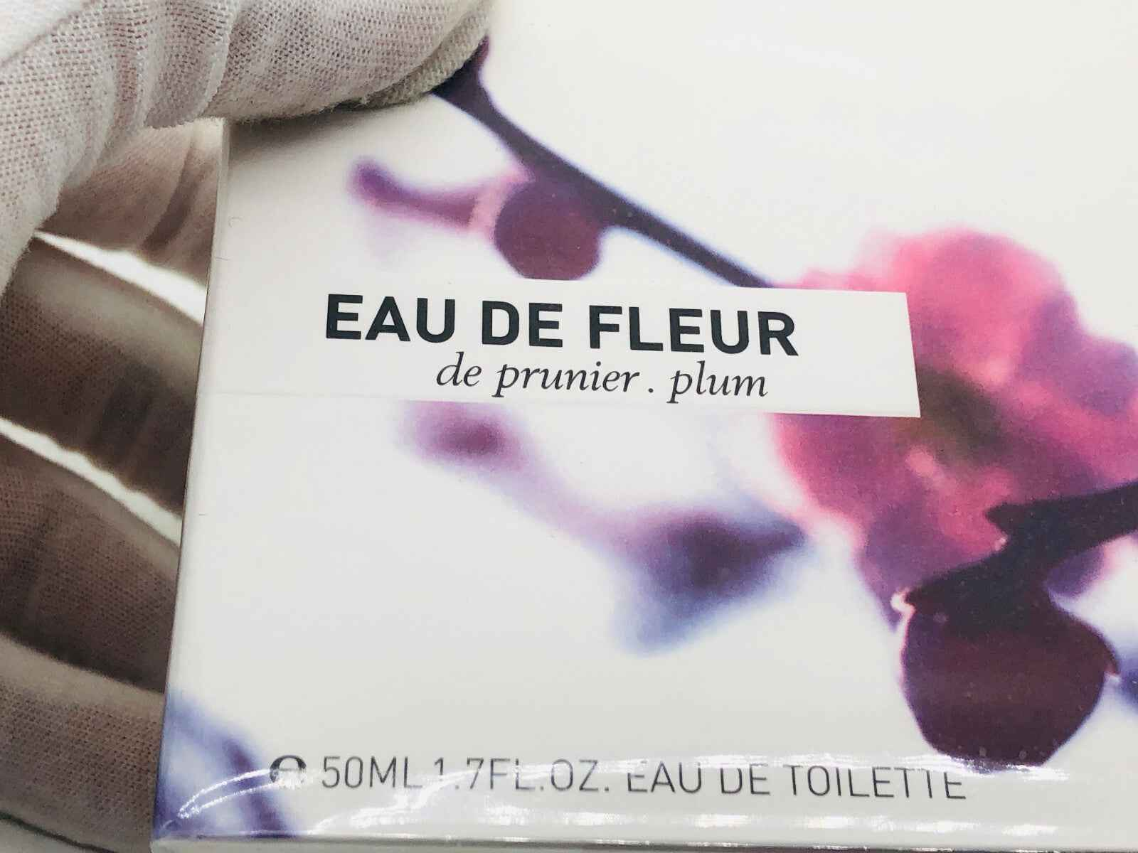 Confezione del profumo Kenzo Vintage Eau de Fleur con note floreali e fruttate